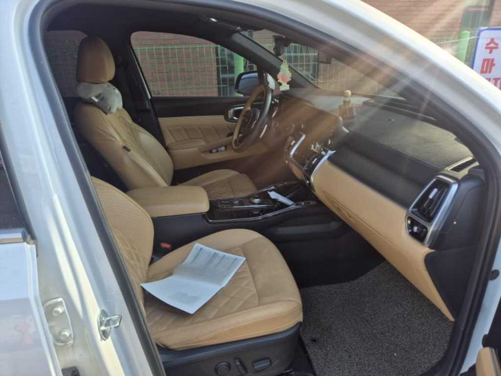KIA Sorento - Vista 9