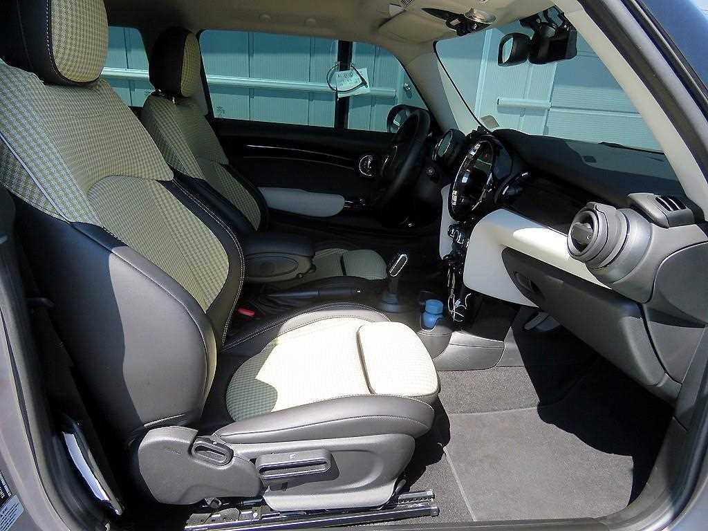 Mini Cooper - Vista 10