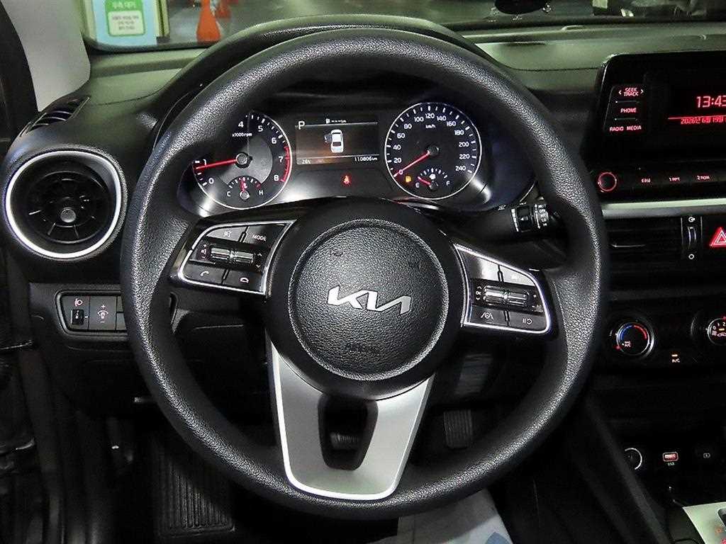 KIA K3 - Vista 10