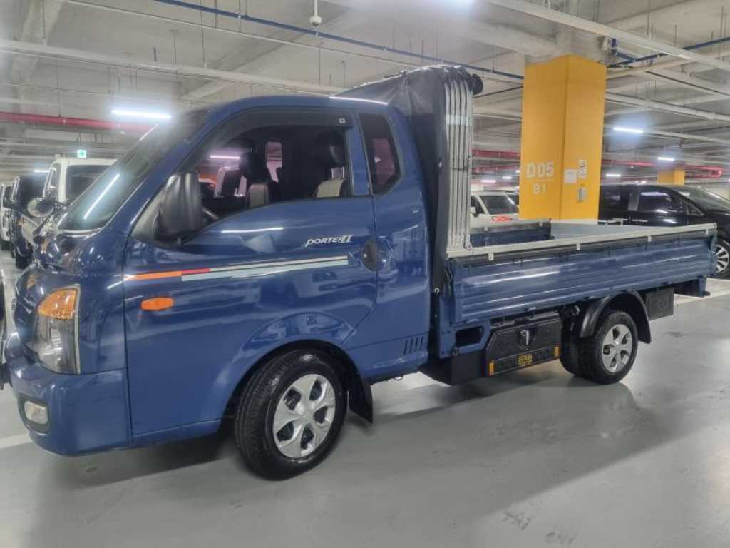 Small Truck Cargo (small) - Vista 2