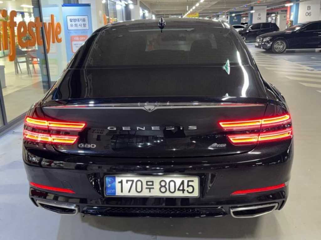 Genesis G80 - Vista 7