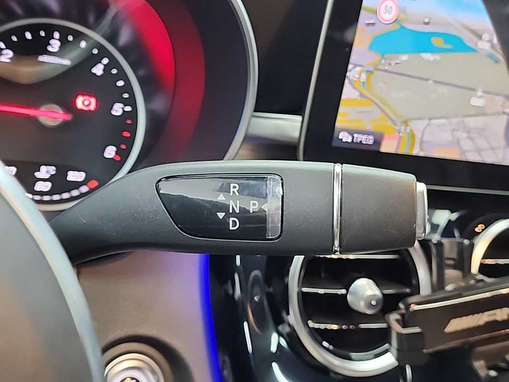 Mercedes Benz C Class - Vista 10