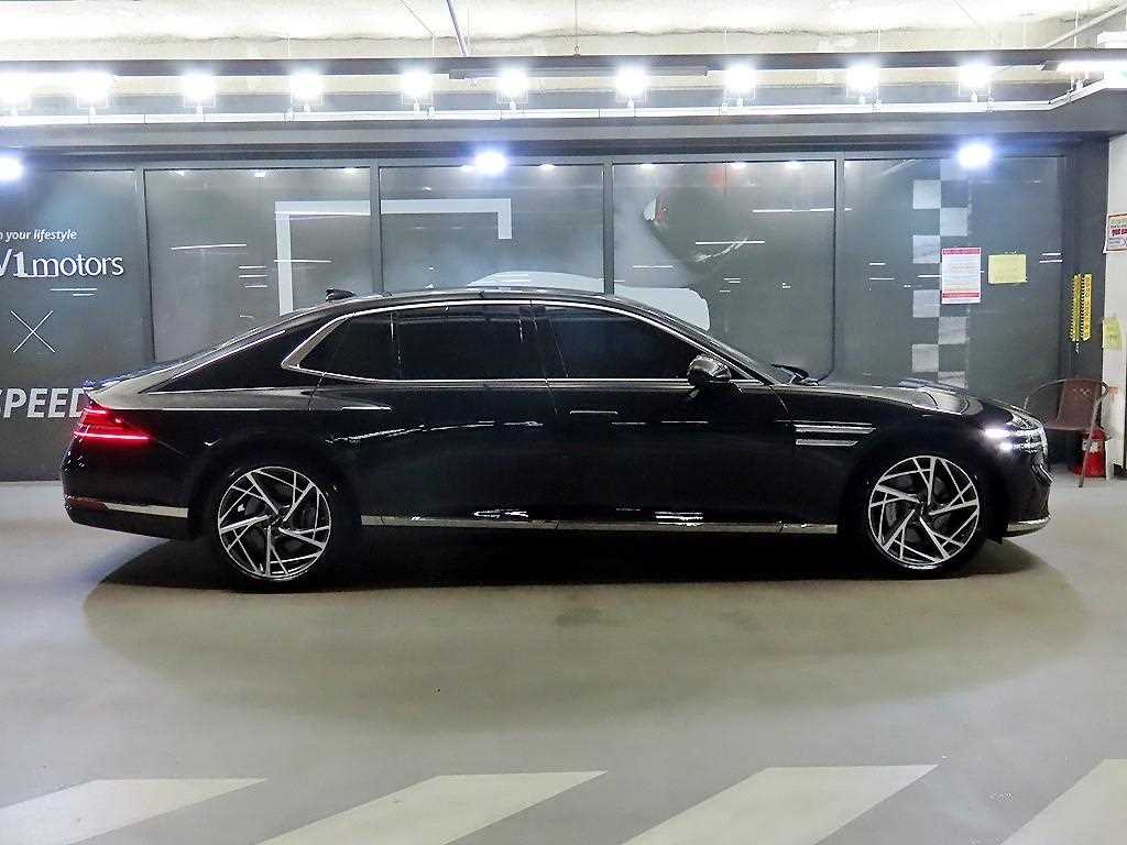 Genesis G90 - Vista 3