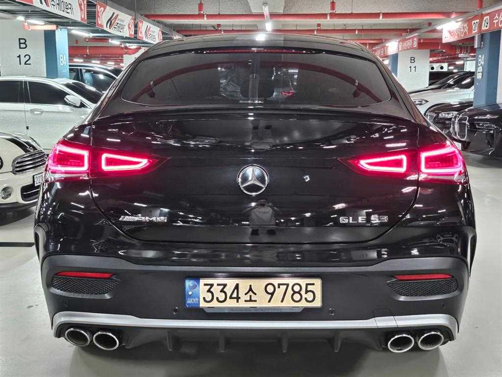 Mercedes Benz GLE Class - Vista 7