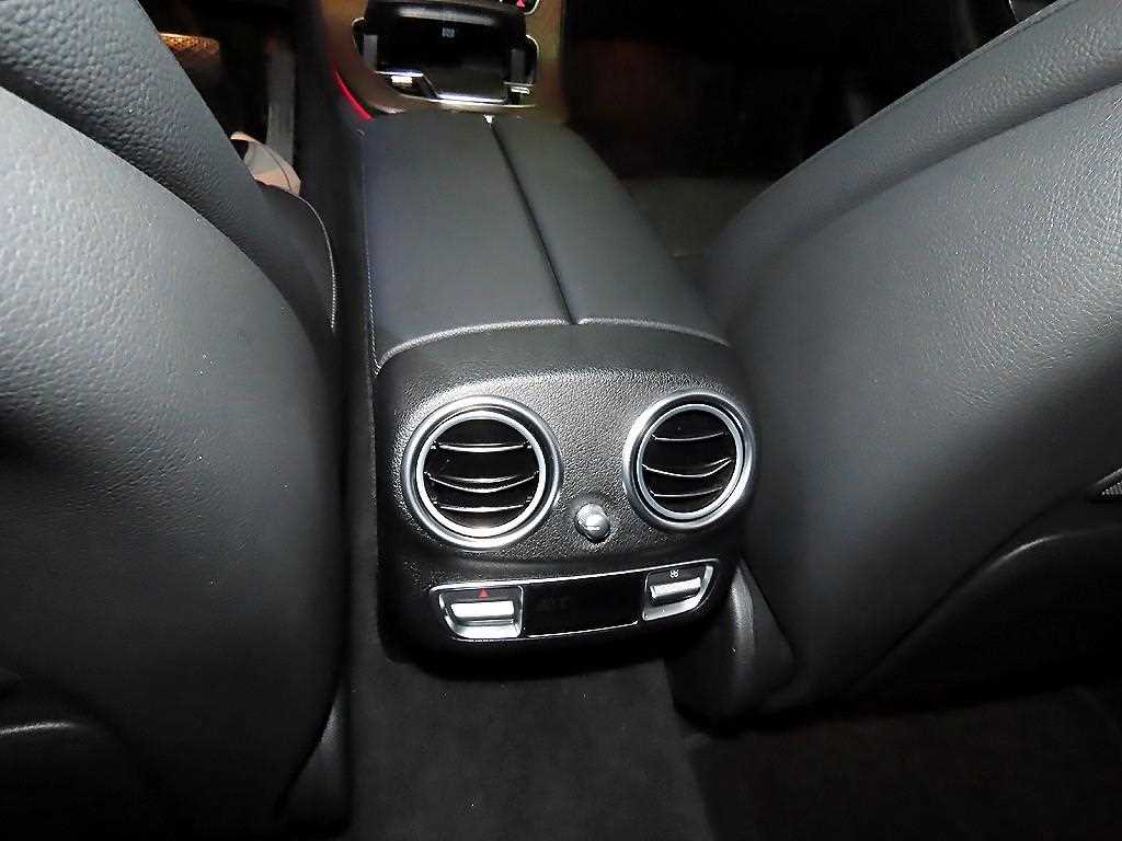 Mercedes Benz E class 2021 Gris - Importación desde Corea - HF Imports Iquique - Foto 17