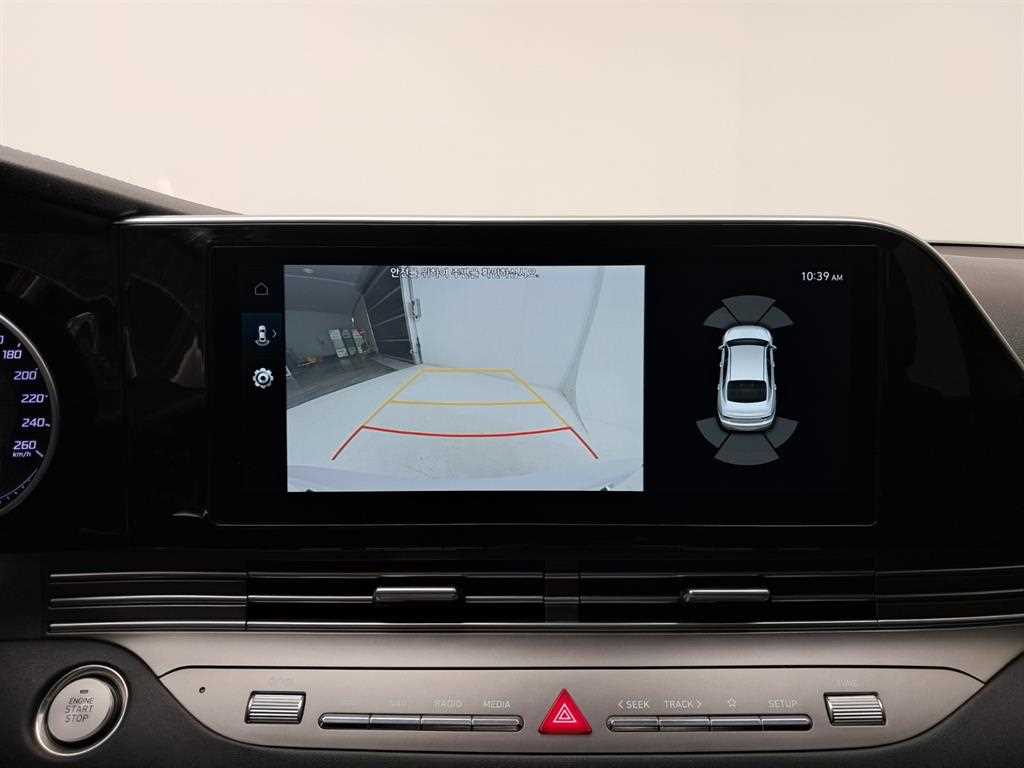 HYUNDAI Grandeur - Vista 12