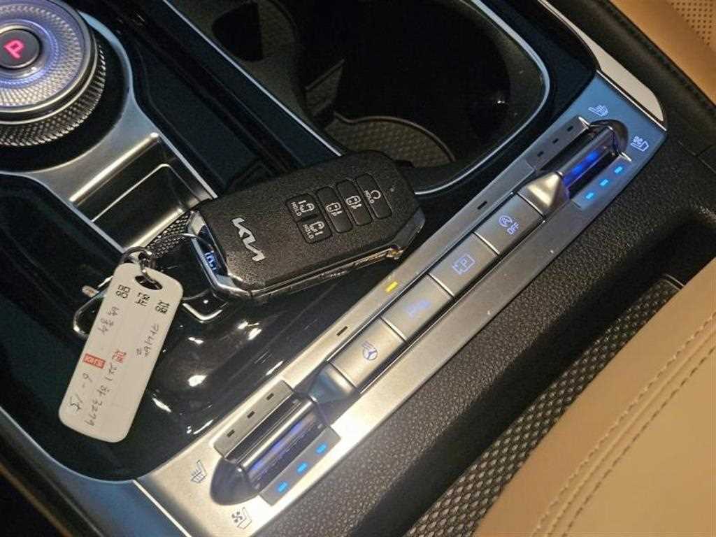 KIA Carnival 2023 Blanco - Importación desde Corea - HF Imports Iquique - Foto 17
