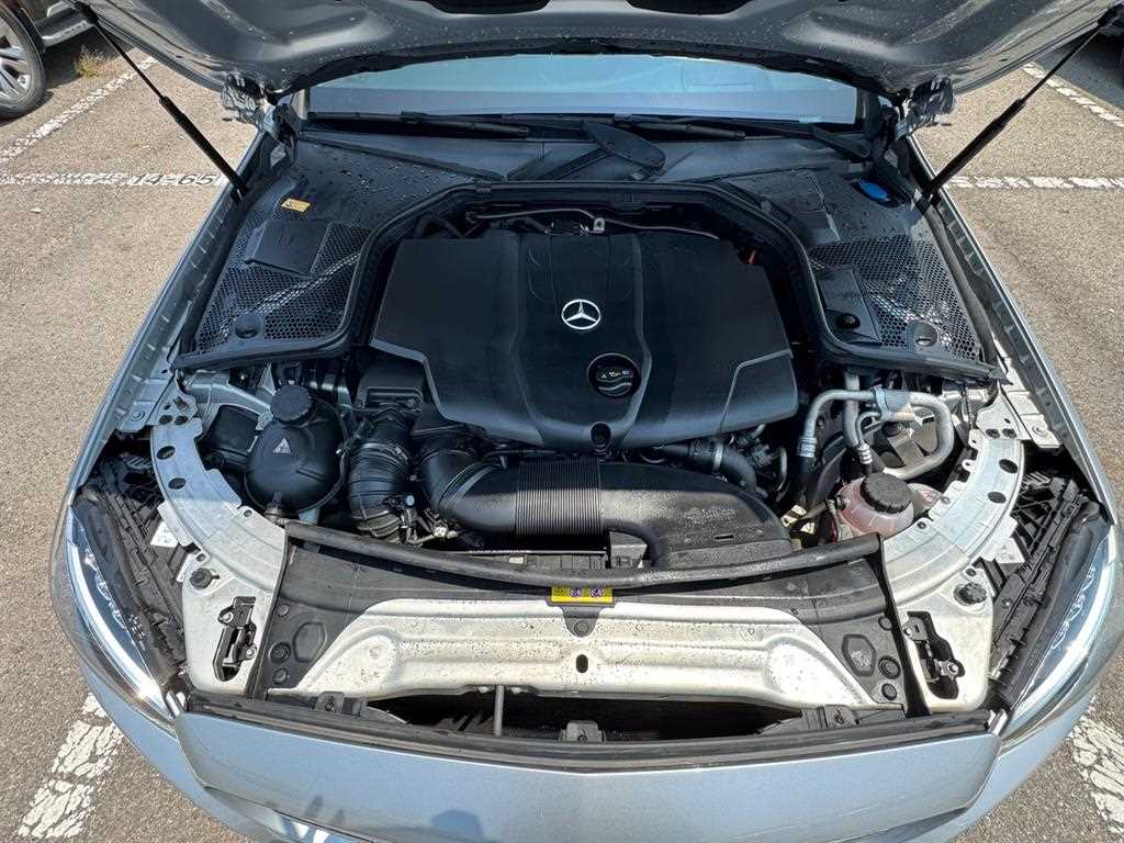 Mercedes Benz C Class 2017 Gris - Importación desde Corea - HF Imports Iquique - Foto 16