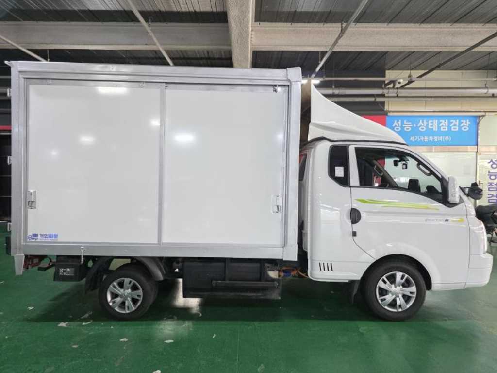 Small Truck Normal Box(High Deck) - Vista 8