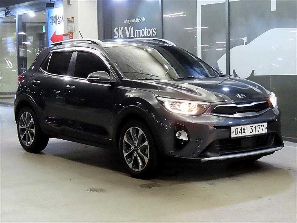 KIA Stonic 2018 Gris - Importación desde Corea - HF Imports Iquique - Foto 1