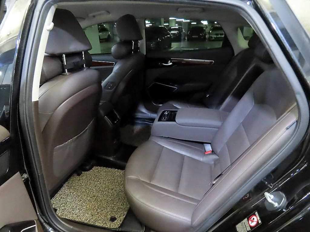 KIA K7 - Vista 9