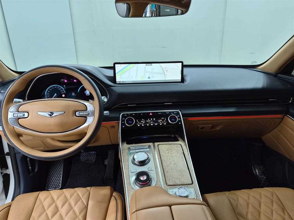 Genesis GV80 - Vista 8