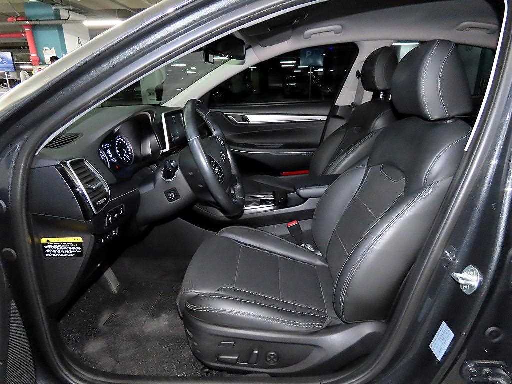 HYUNDAI Grandeur - Vista 8