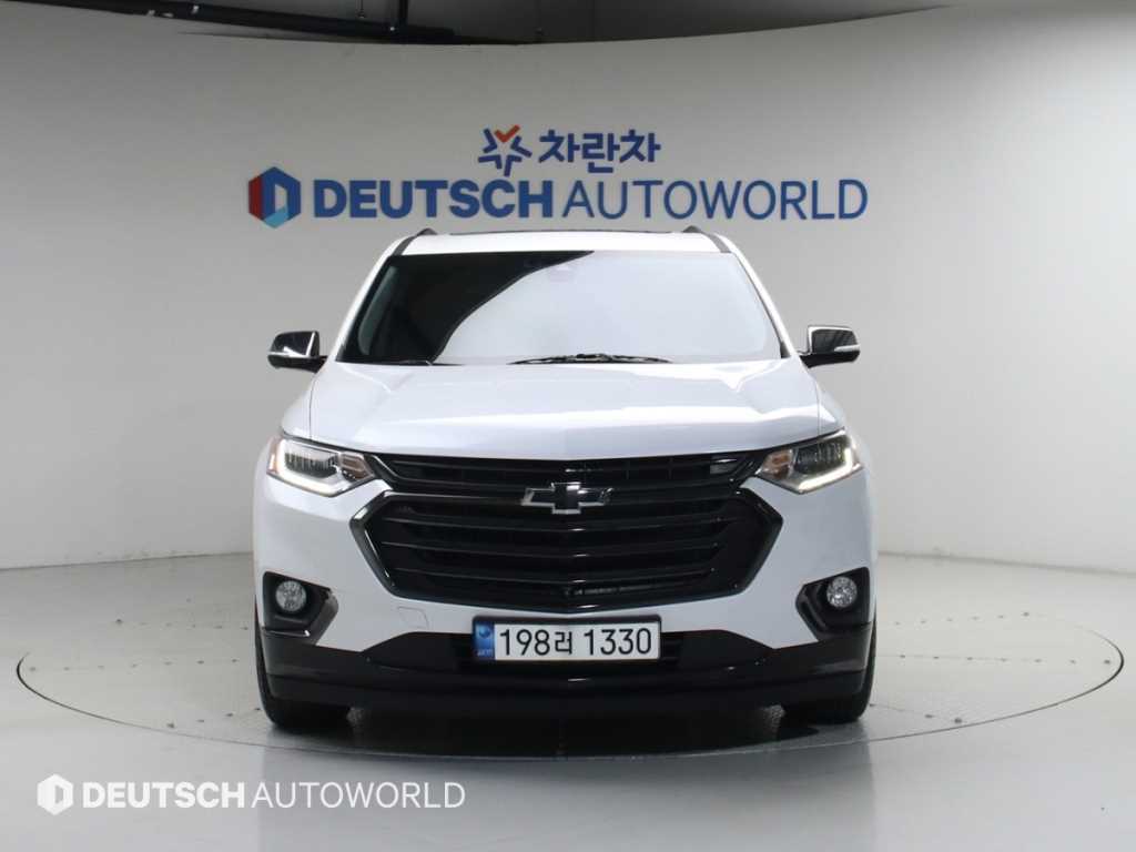 Chevrolet Travers - Vista 6