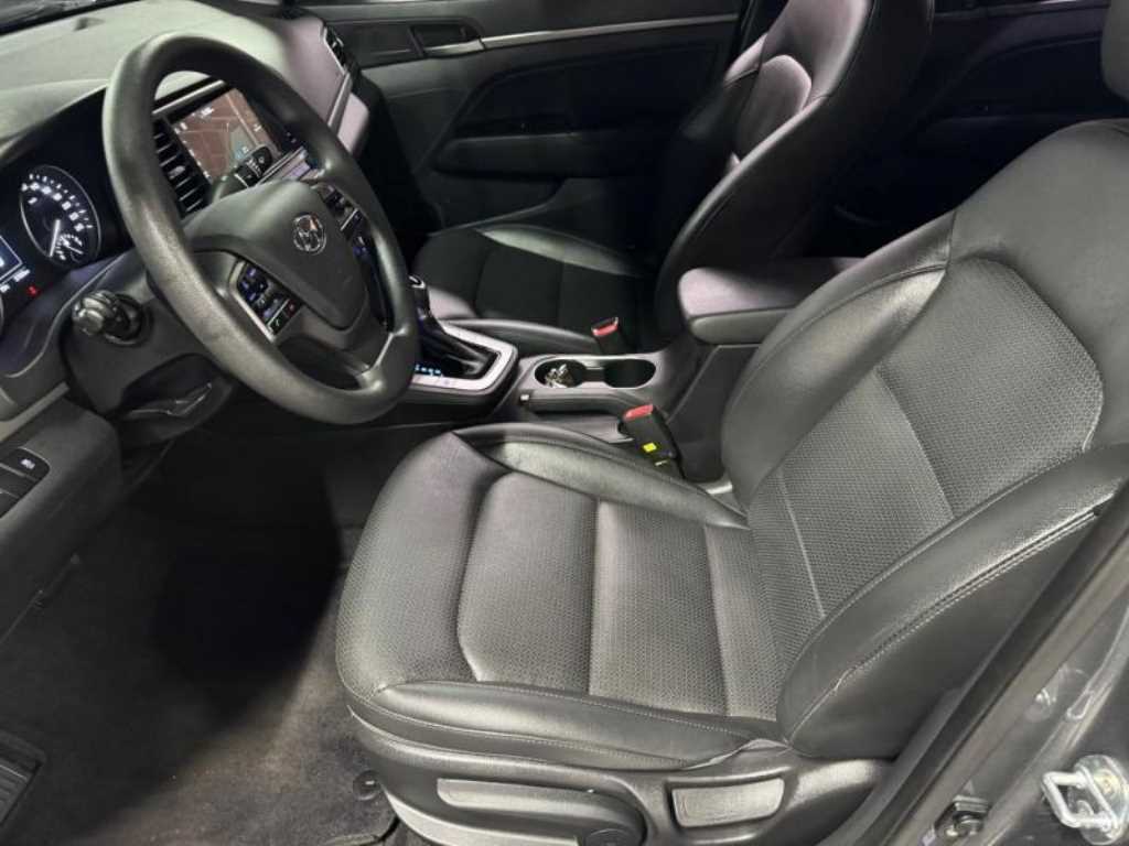 HYUNDAI Avante 2018 - Importación desde Corea - HF Imports Iquique - Foto 18