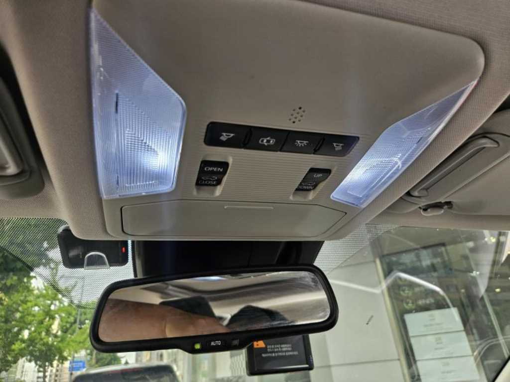Toyota RAV4 - Vista 9