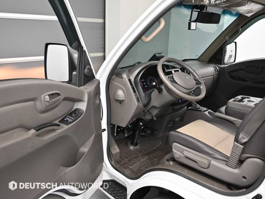 Small Truck Cargo (small) 2024 Blanco - Importación desde Corea - HF Imports Iquique - Foto 13