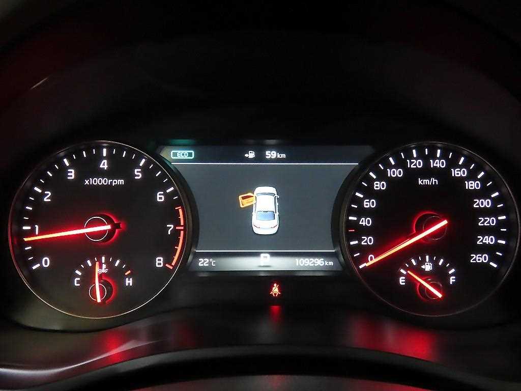 KIA K7 - Vista 11