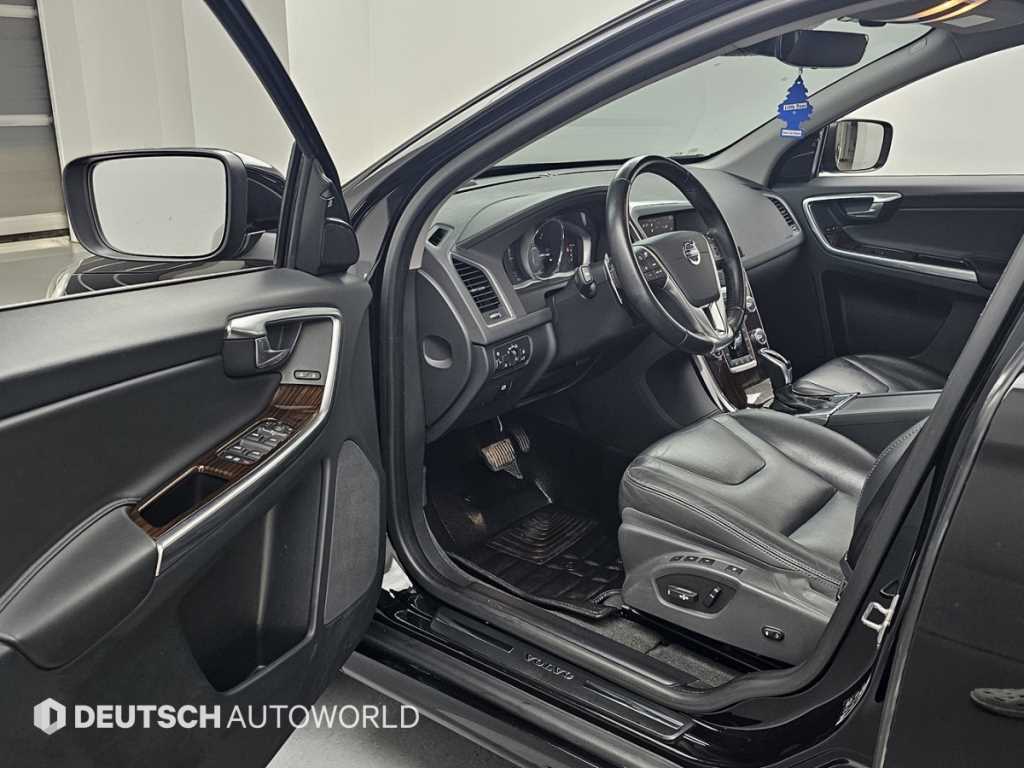Volvo XC60 2017 Negro - Importación desde Corea - HF Imports Iquique - Foto 13