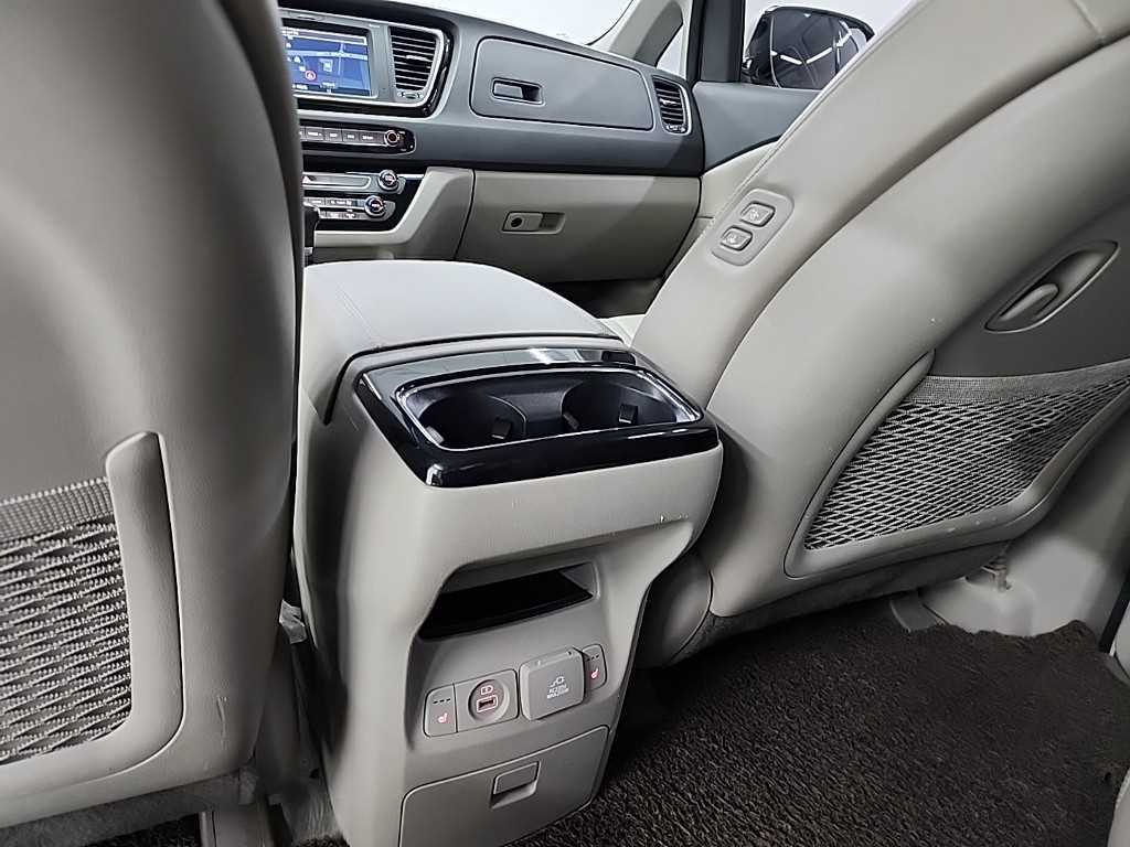 KIA Carnival 2019 - Importación desde Corea - HF Imports Iquique - Foto 15