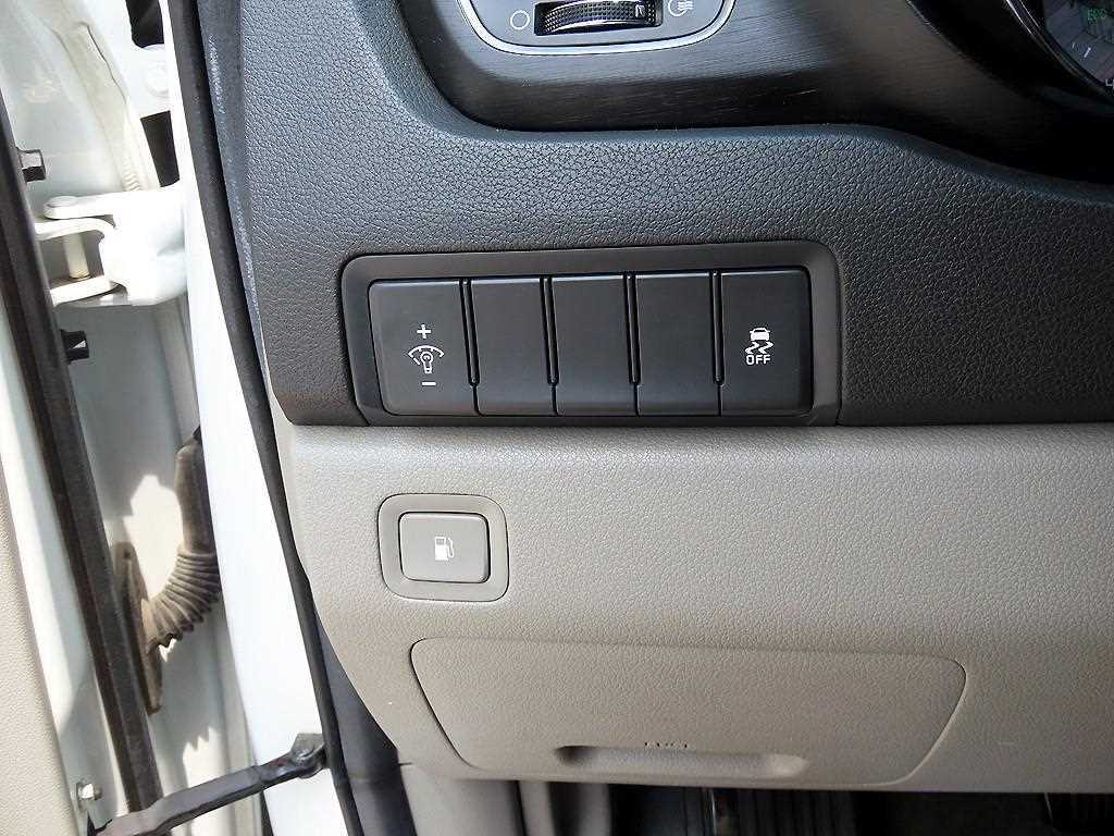 KIA Carnival 2017 Blanco - Importación desde Corea - HF Imports Iquique - Foto 14