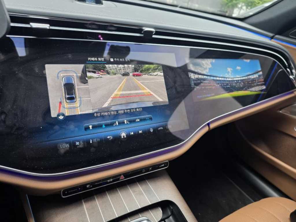 Mercedes Benz E class - Vista 10