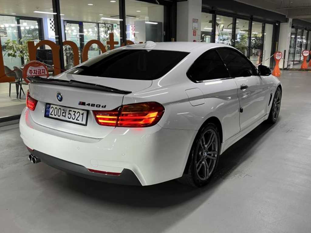 BMW 4 Series - Vista 6