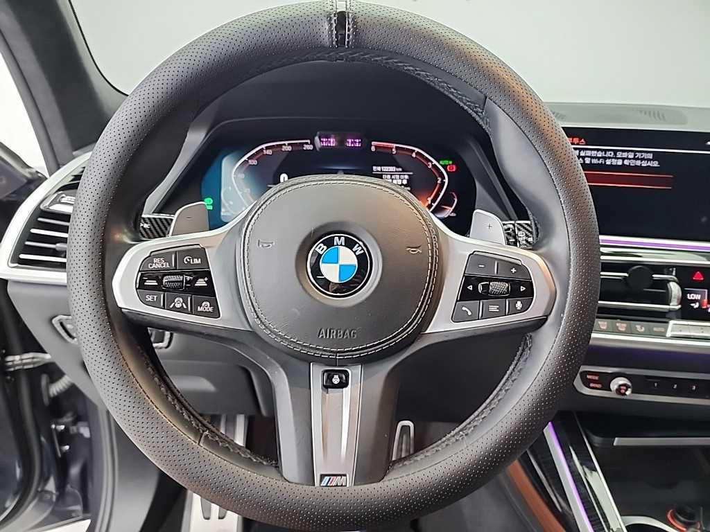 BMW X7 - Vista 11