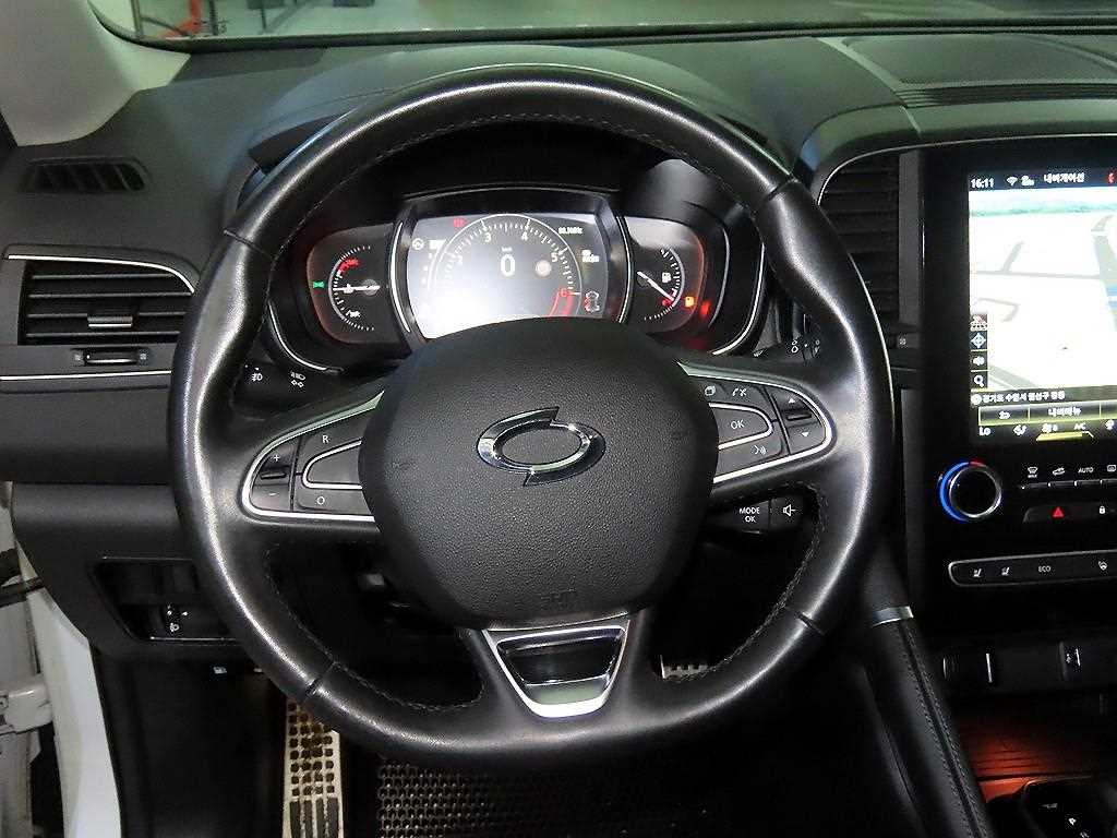 SAMSUNG QM6 - Vista 10