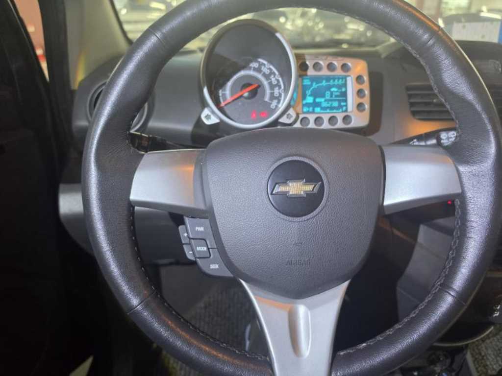 Chevrolet Spark - Vista 7