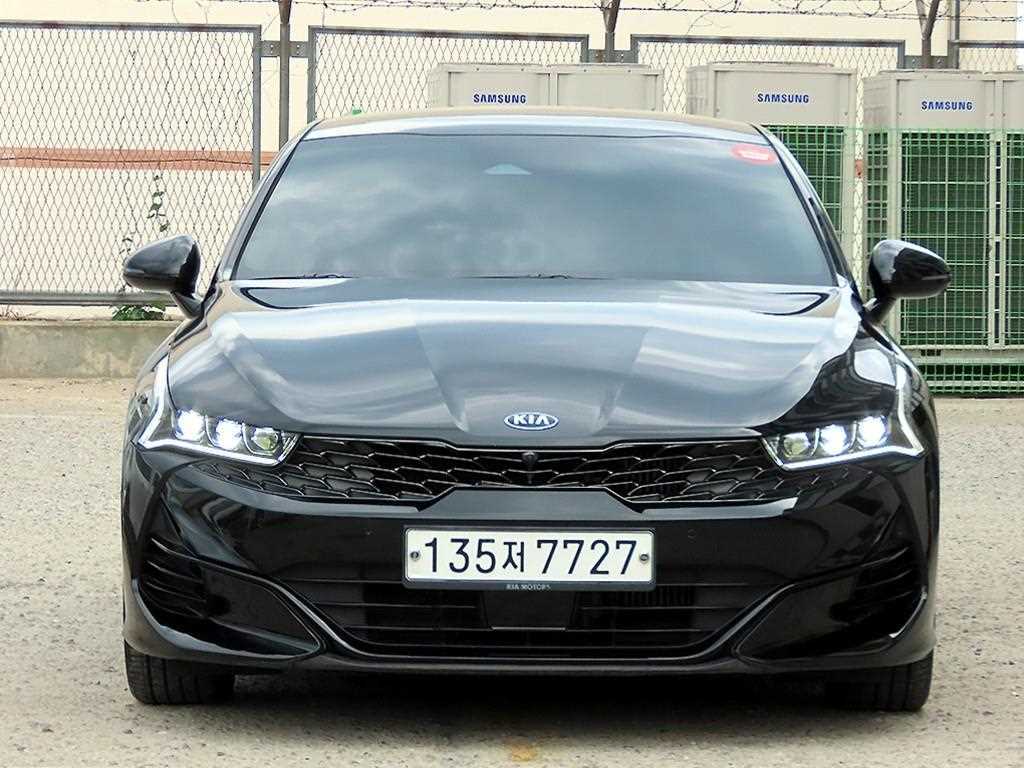 KIA K5 - Vista 2