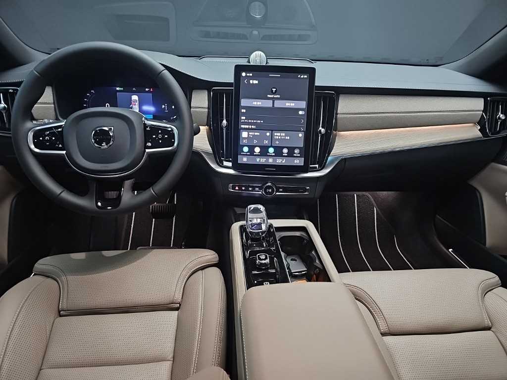 Volvo S90 - Vista 9