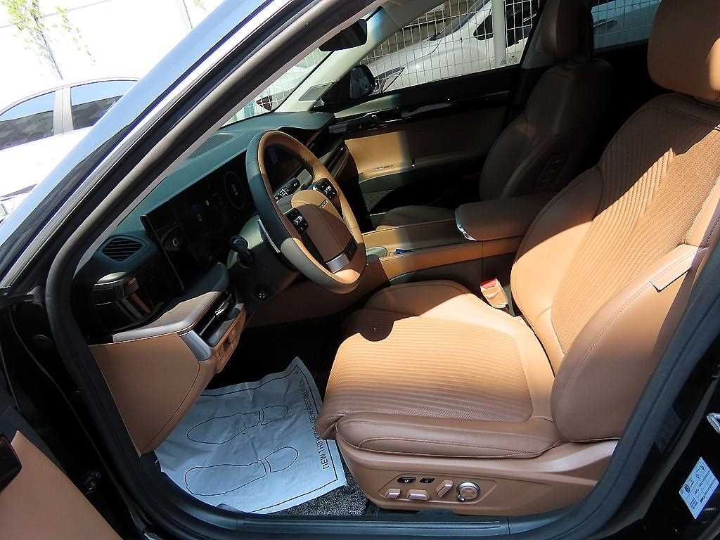 HYUNDAI Grandeur - Vista 7