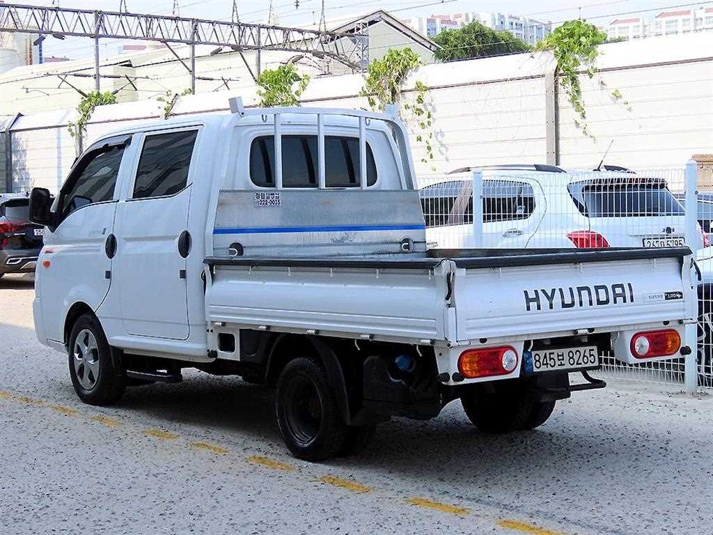 Small Truck Cargo (small) - Vista 3