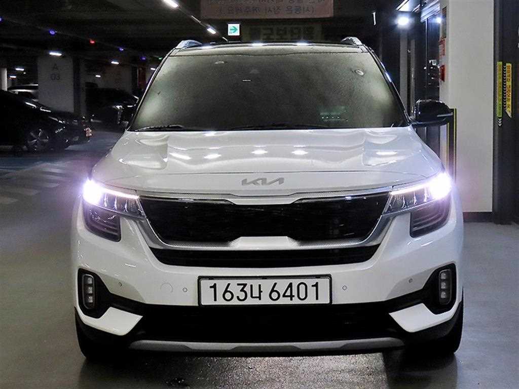 KIA Seltos - Vista 2