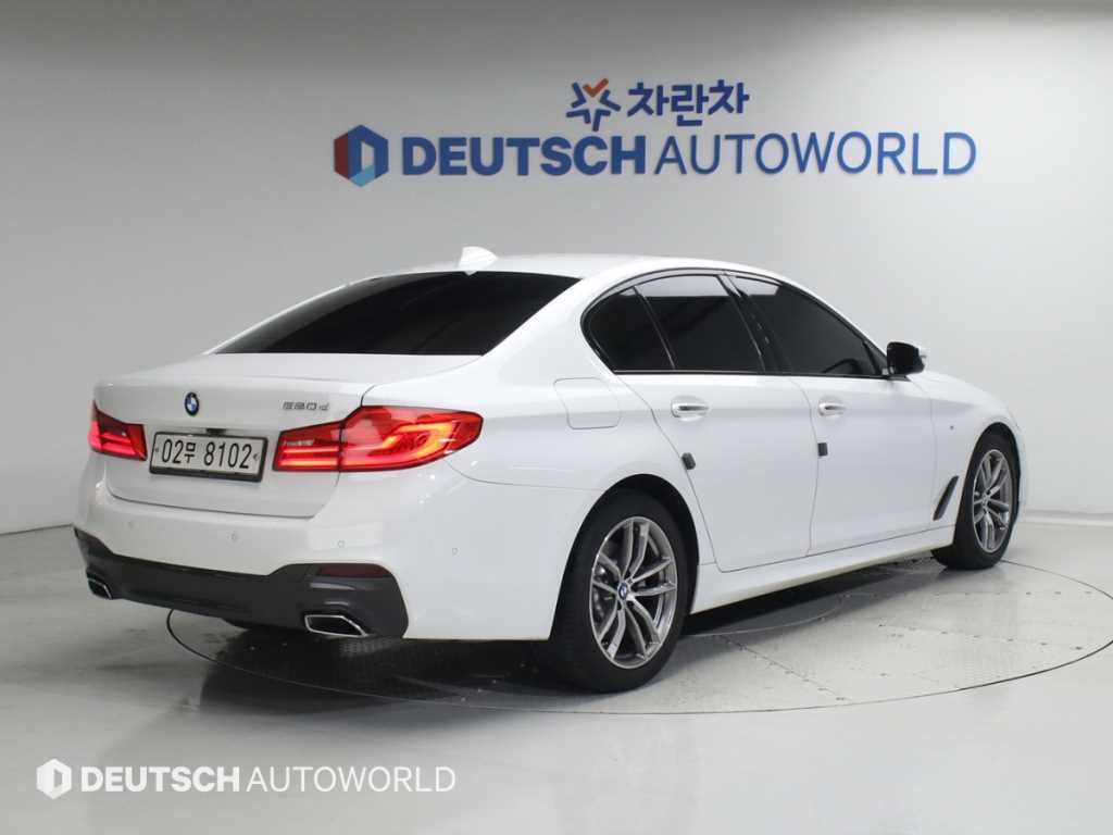 BMW 5 Series - Vista 2