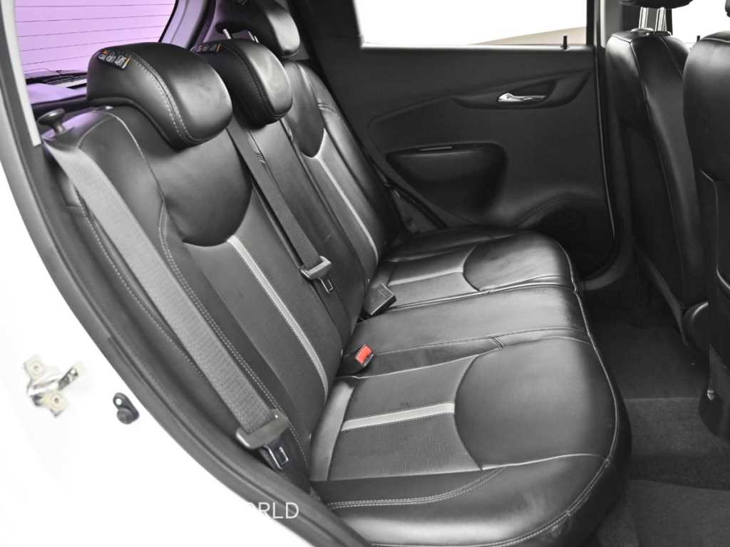 Chevrolet Spark 2018 Blanco - Importación desde Corea - HF Imports Iquique - Foto 14