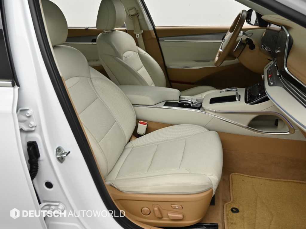 HYUNDAI Grandeur - Vista 12