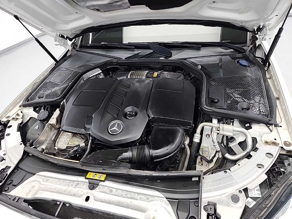 Mercedes Benz C Class - Vista 7