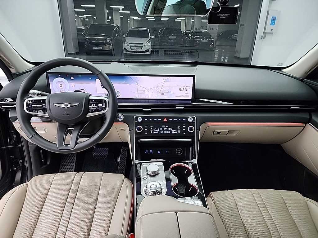 Genesis GV80 - Vista 9