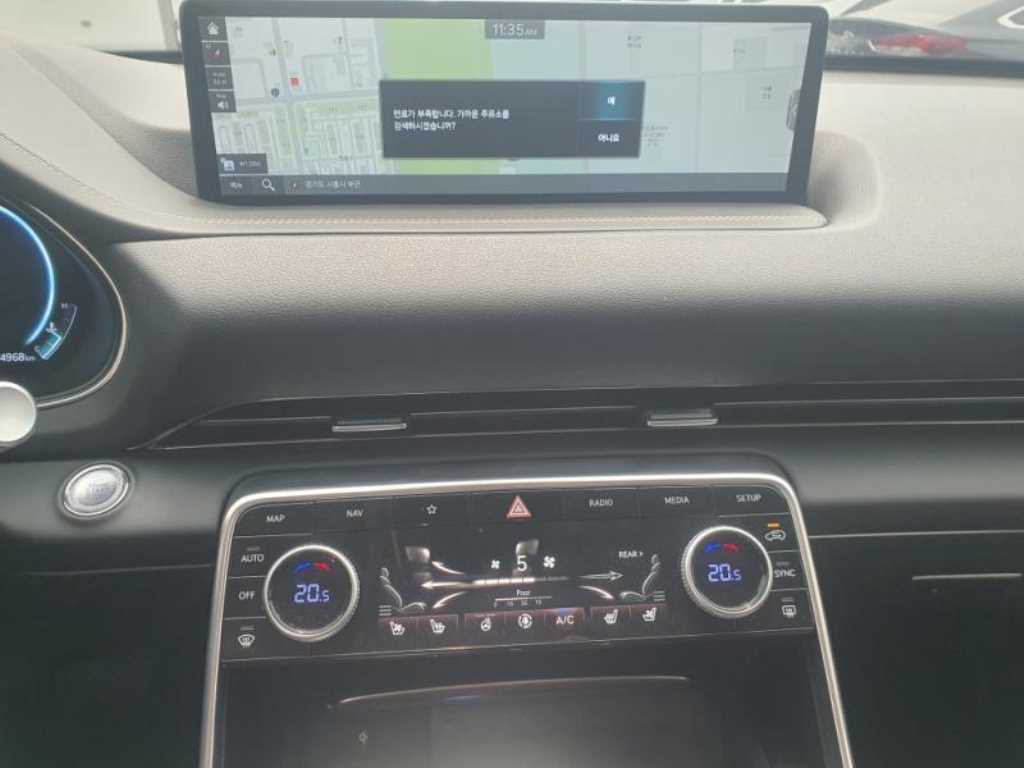 Genesis GV80 - Vista 12