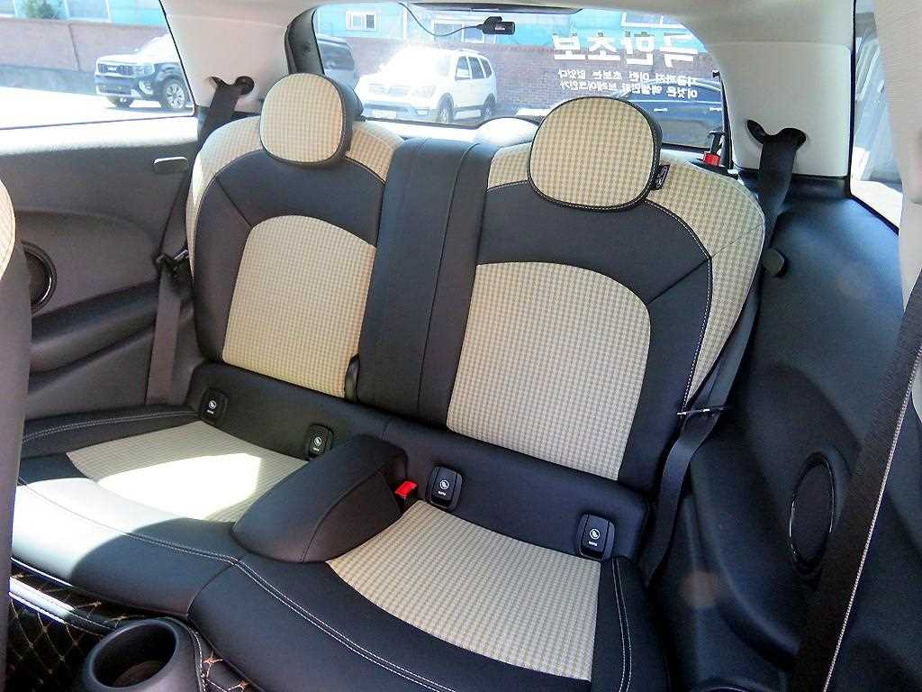 Mini Cooper - Vista 9