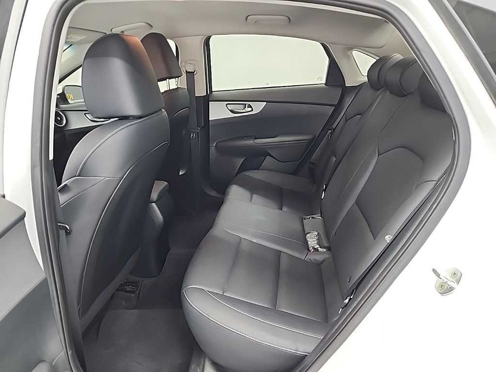 KIA K3 2021 Blanco - Importación desde Corea - HF Imports Iquique - Foto 14