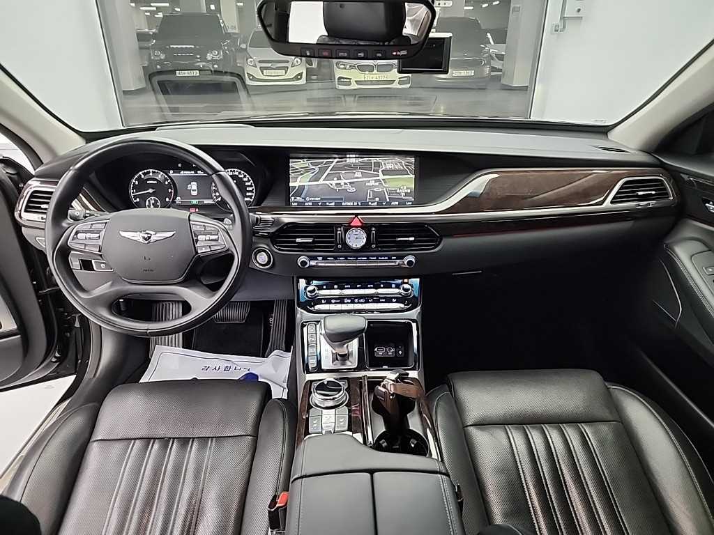 Genesis EQ900 - Vista 9