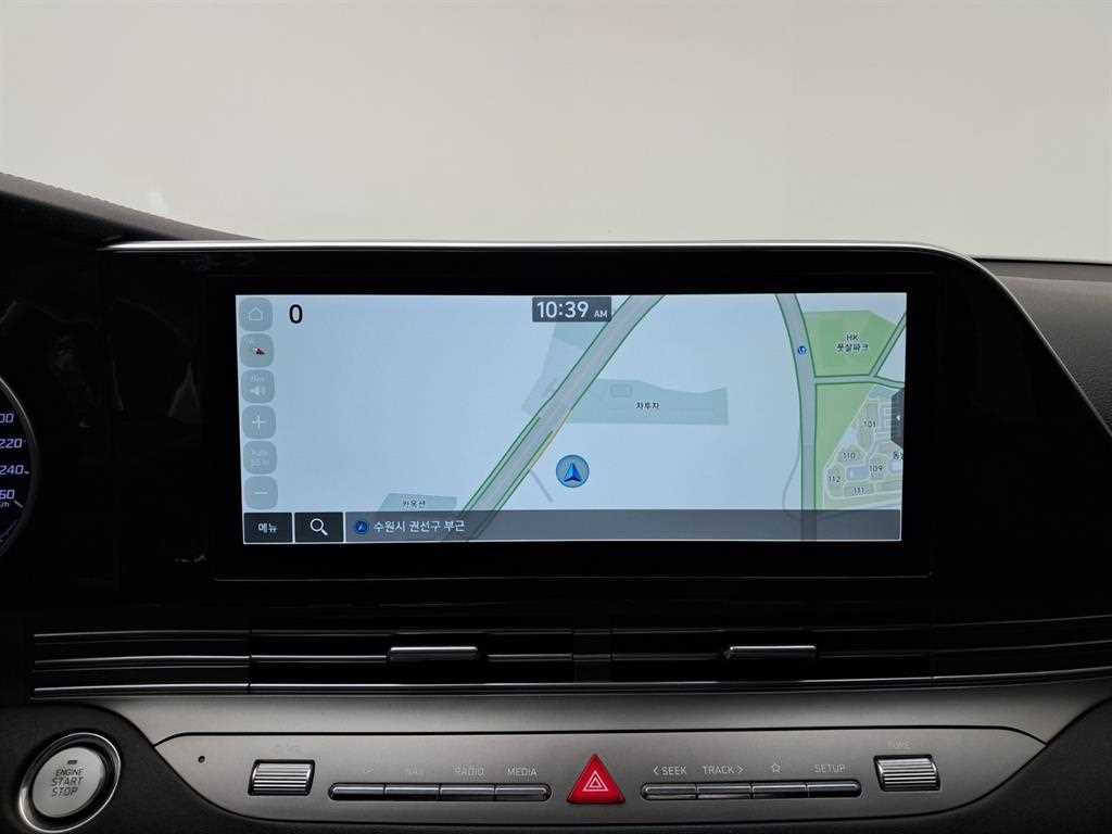 HYUNDAI Grandeur - Vista 11