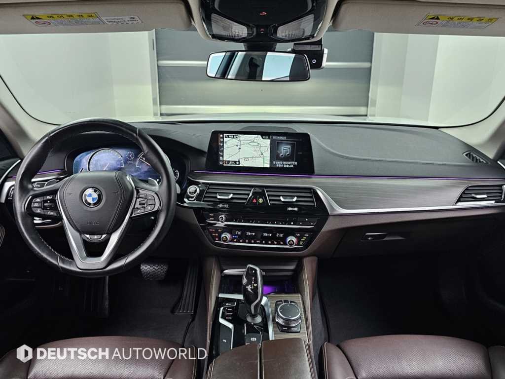 BMW 5 Series - Vista 9