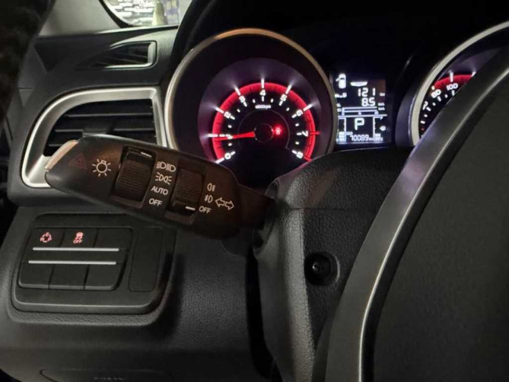 Ssangyong Tivoli 2016 Azul - Importación desde Corea - HF Imports Iquique - Foto 16
