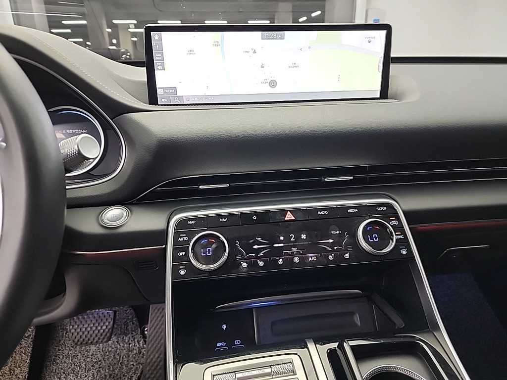 Genesis GV80 - Vista 12