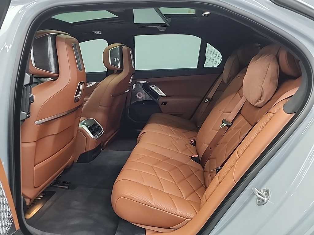 BMW 7 Series 2025 Gris - Importación desde Corea - HF Imports Iquique - Foto 14
