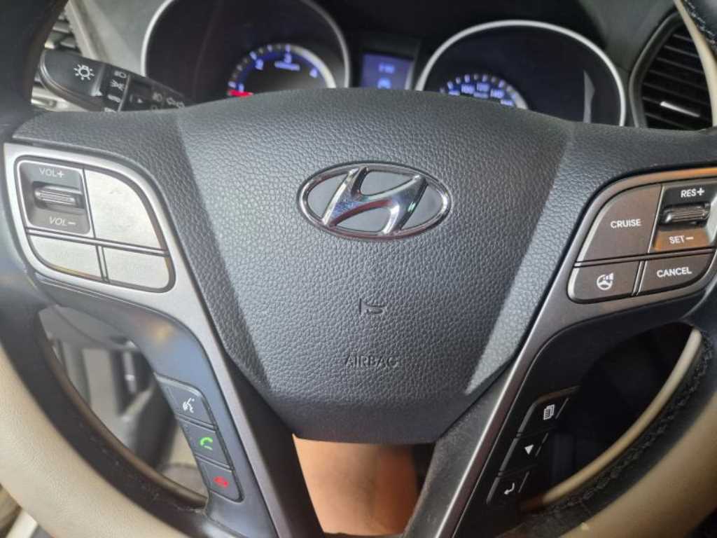 HYUNDAI Santa Fe - Vista 8